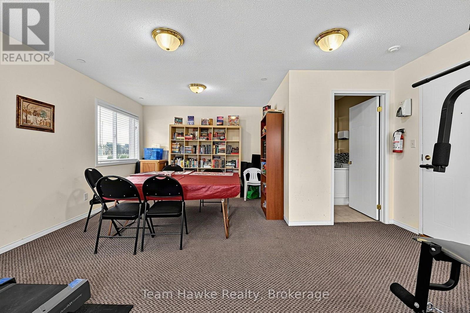 #306 4 BECK BOULEVARD - 37