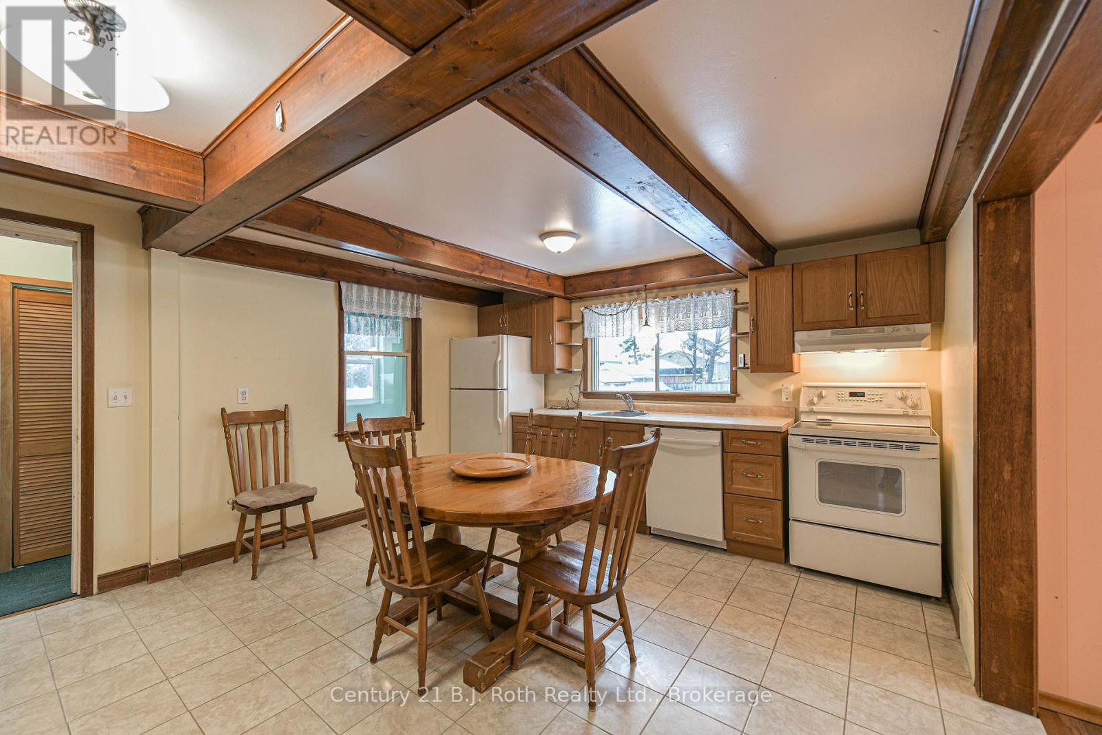 337 COLBORNE STREET W - 16