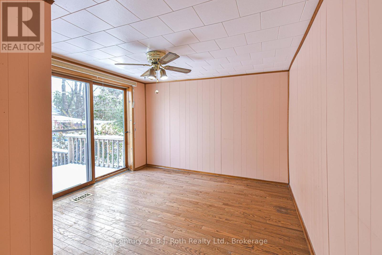 337 COLBORNE STREET W - 22