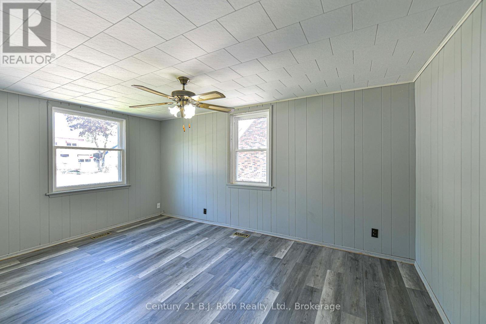 337 COLBORNE STREET W - 28