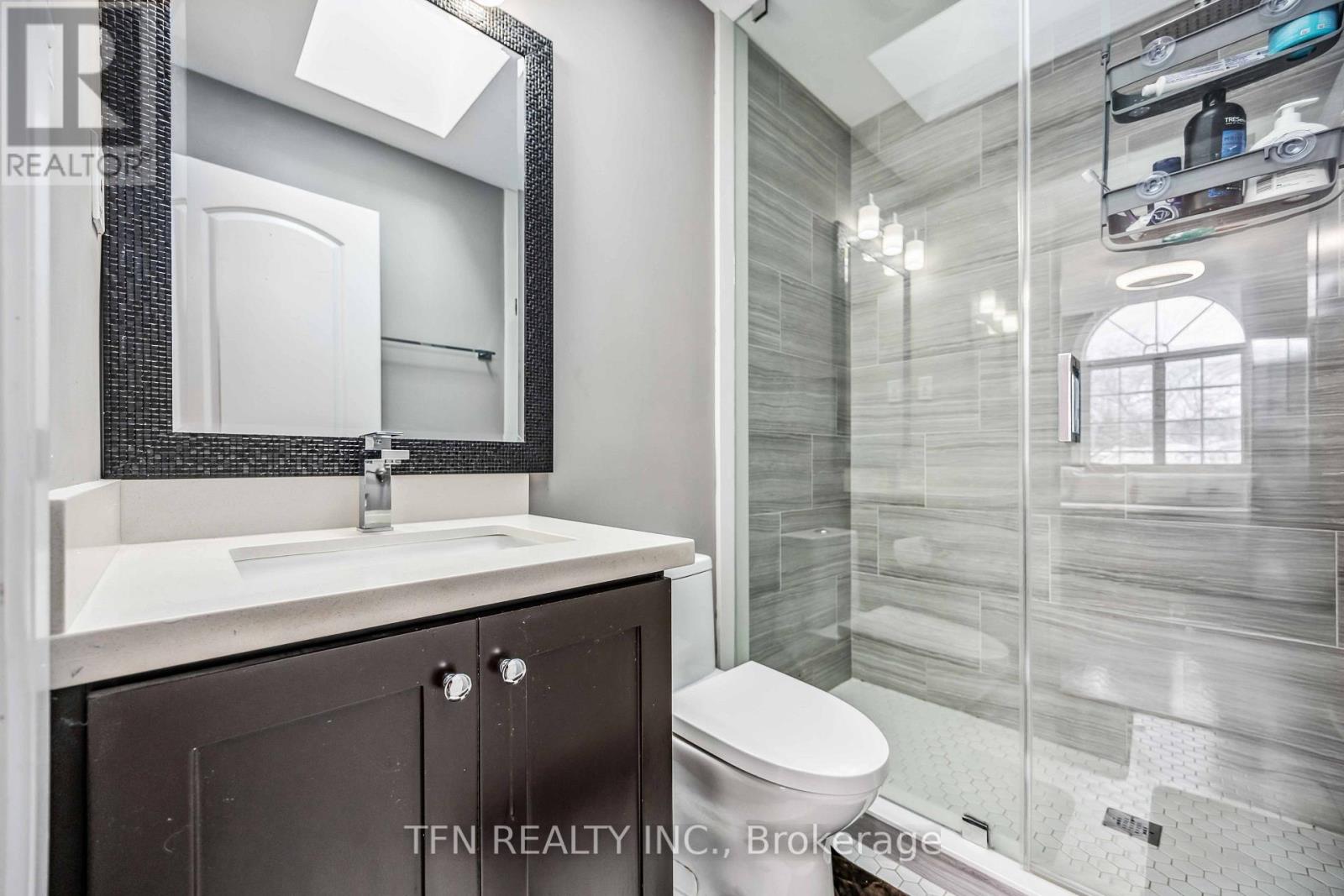 282B AYLESWORTH AVENUE - 21