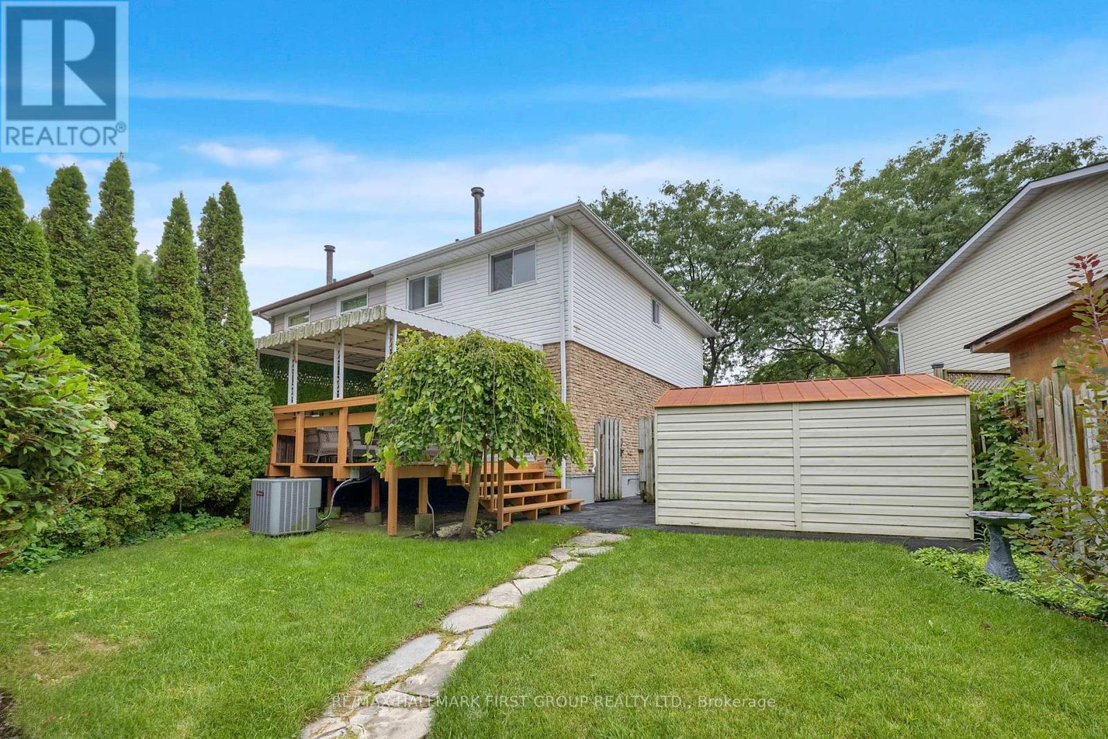 963 RENFREW COURT - 19