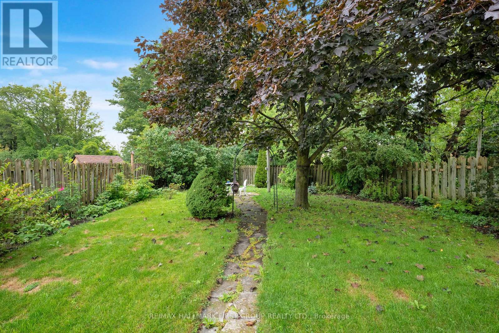 963 RENFREW COURT - 27