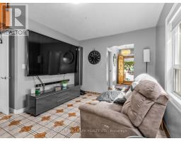 Bedroom 5 - 297 Strathmore Boulevard, Toronto, ON M4J1P9 Photo 10