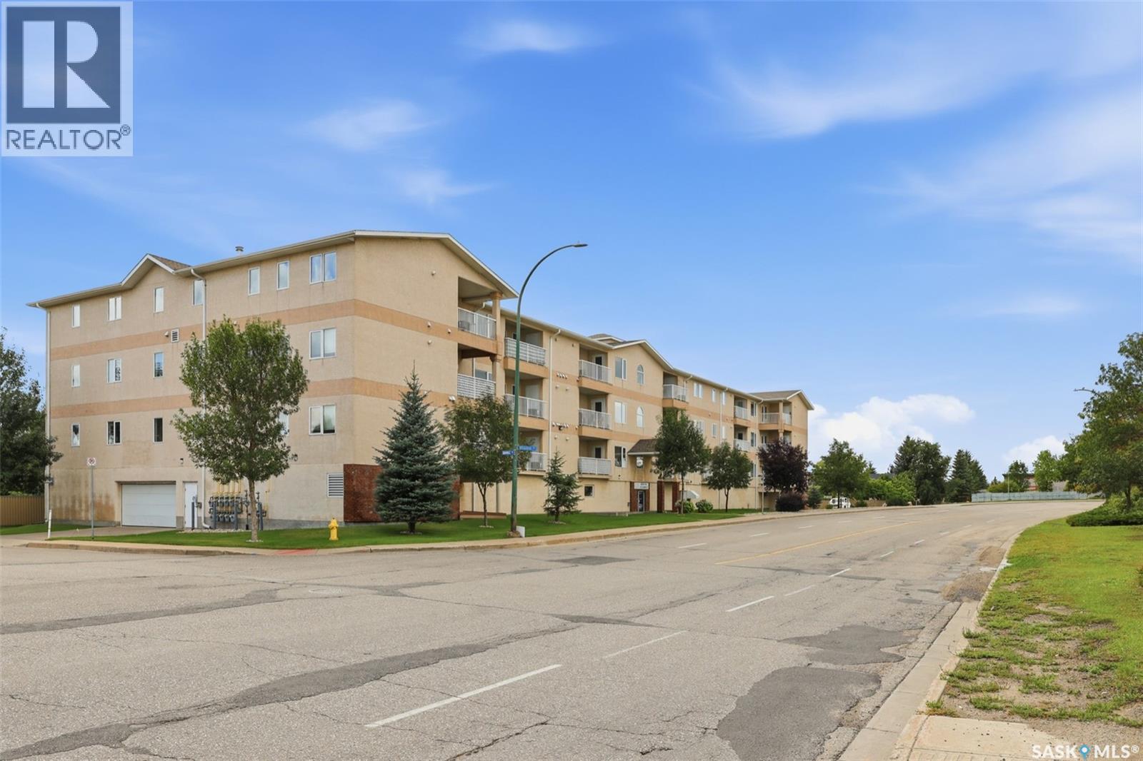 301 3335 Quance STREET E, Regina — photo 2