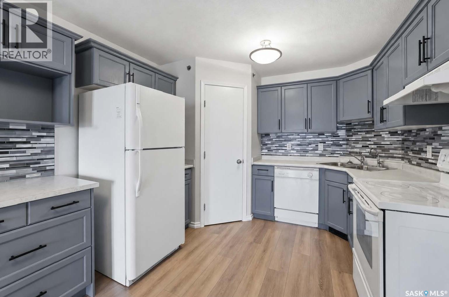 301 3335 Quance STREET E, Regina — photo 9