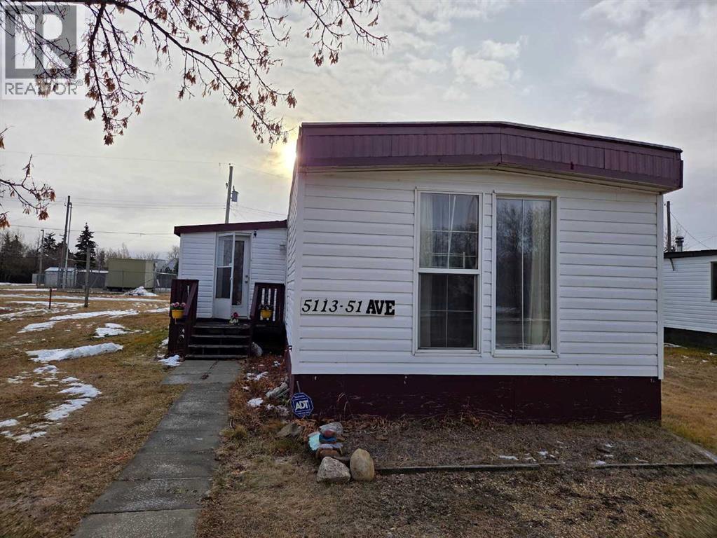 5107, 5113, 5117 51 Avenue - 3