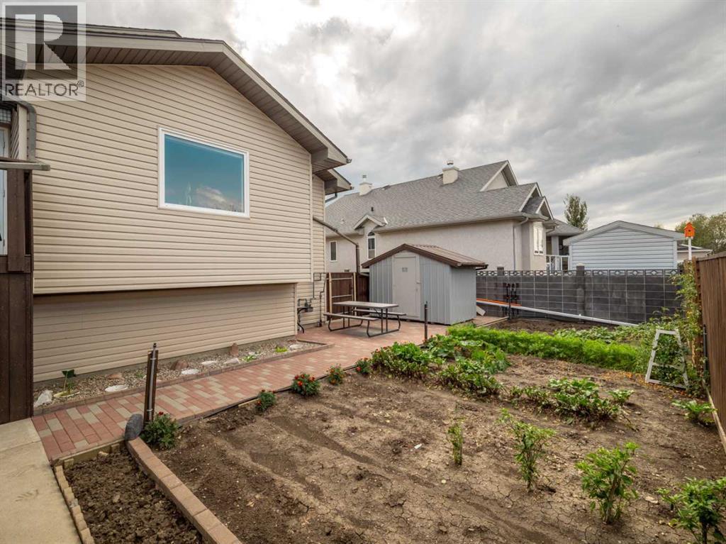 1012 25 Avenue - 21