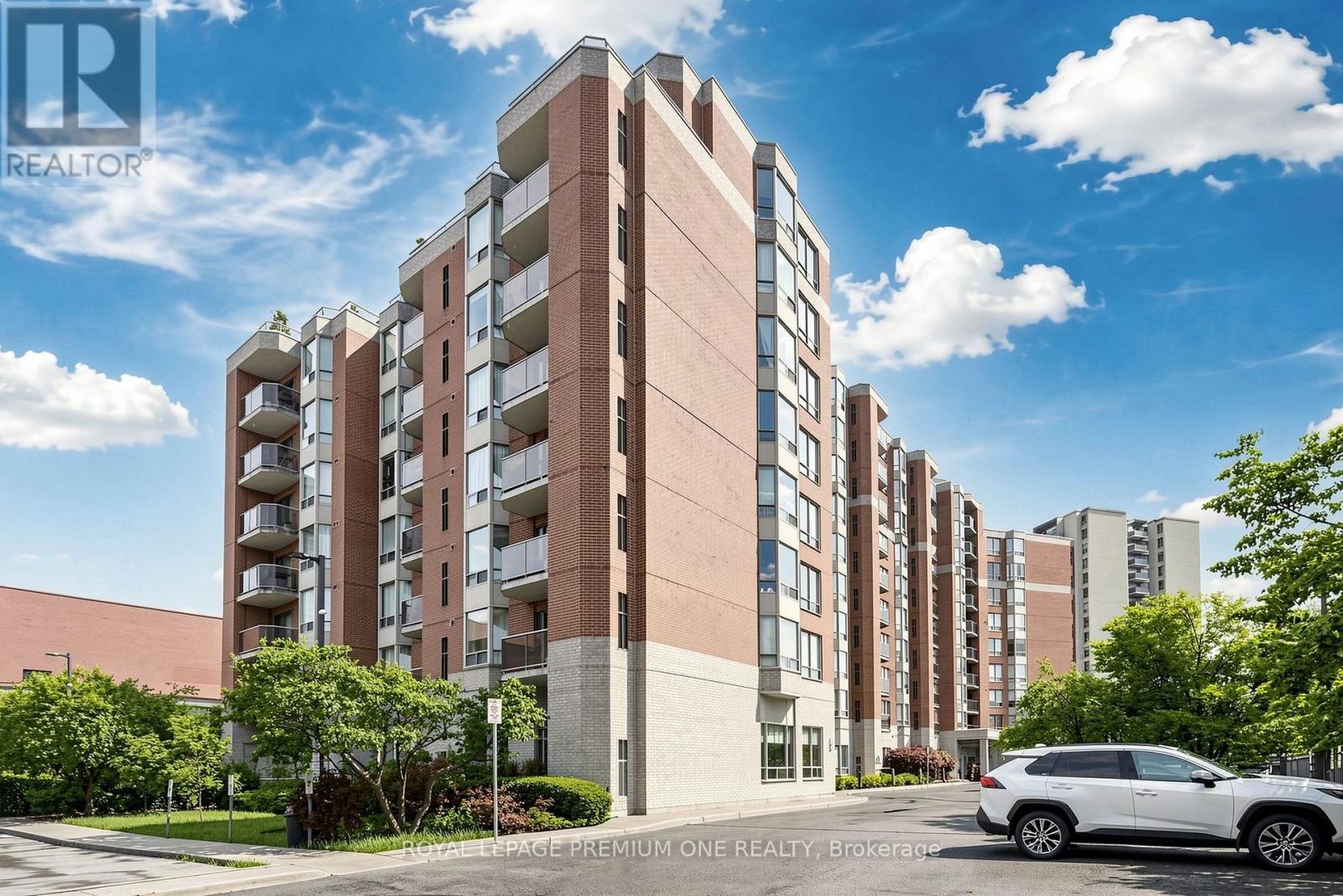 808 - 2088 LAWRENCE AVENUE W, Toronto (Weston) — photo 2