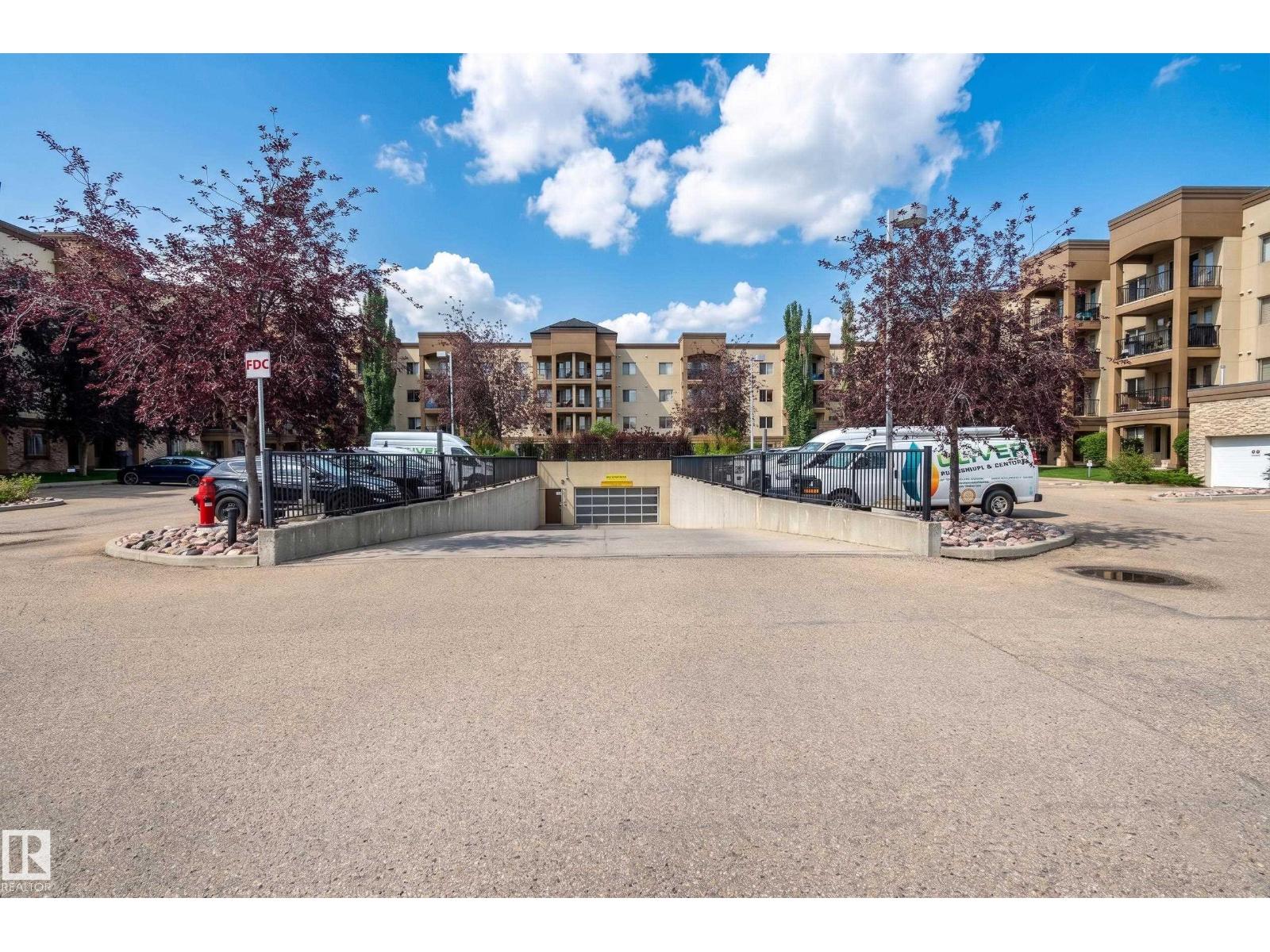 #301 400 PALISADES WY - 36
