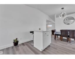 916 Jordan Cr Nw, Edmonton, AB T6L6X5 Photo 12