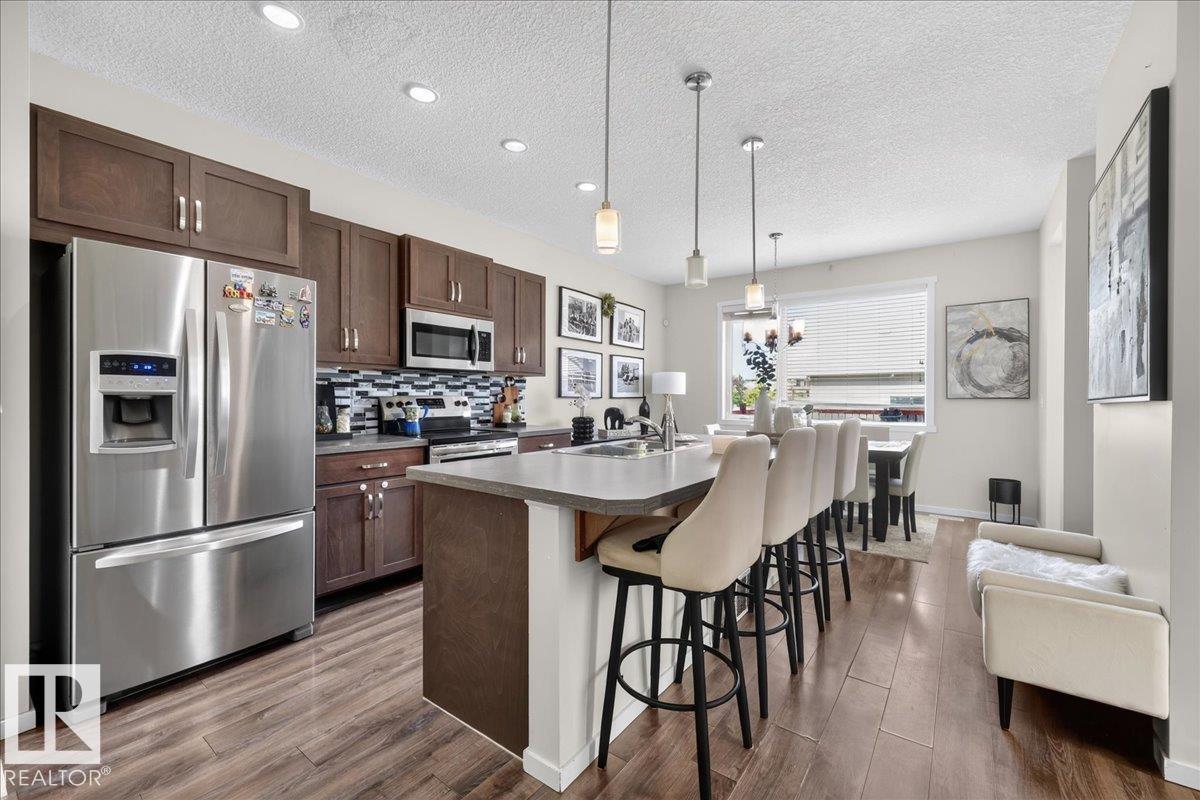 2046 CHALMERS WY SW - 12