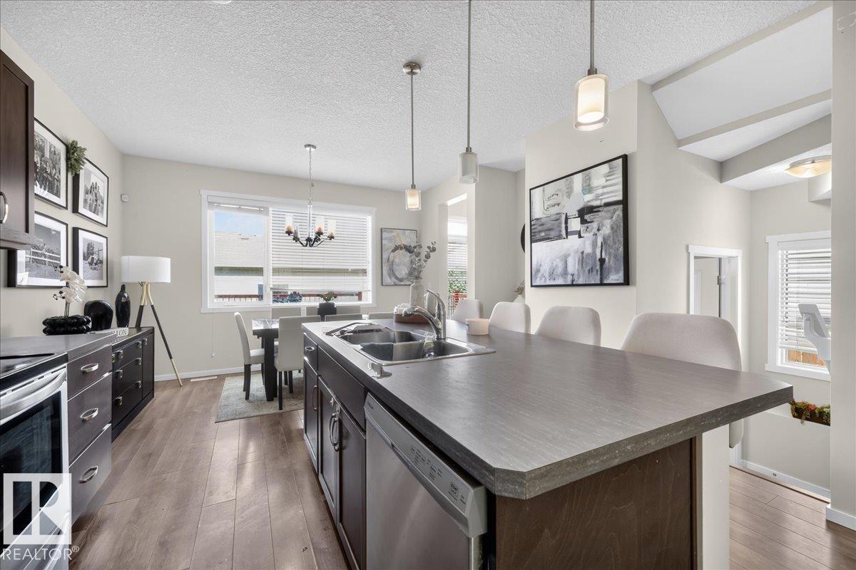 2046 CHALMERS WY SW - Image 13