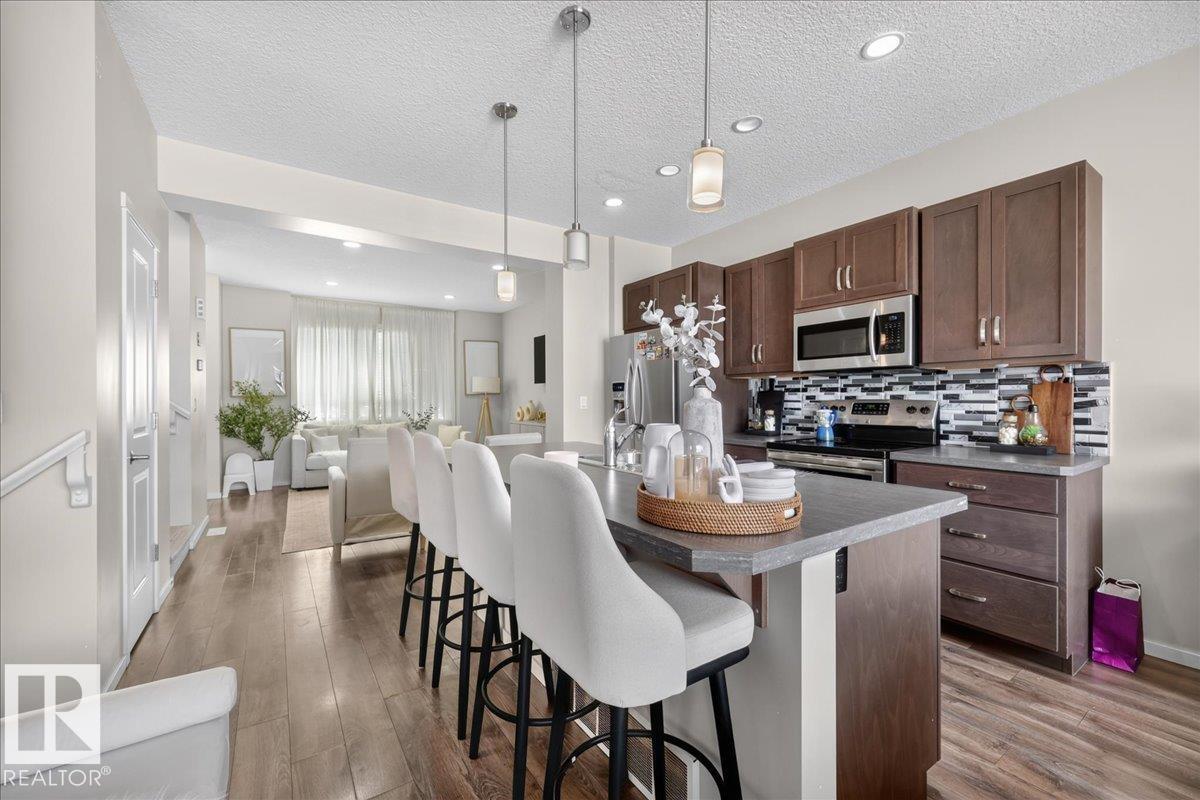 2046 CHALMERS WY SW - Image 15