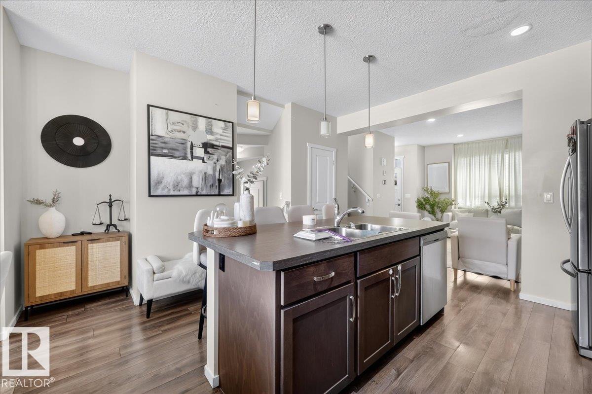 2046 CHALMERS WY SW - 16