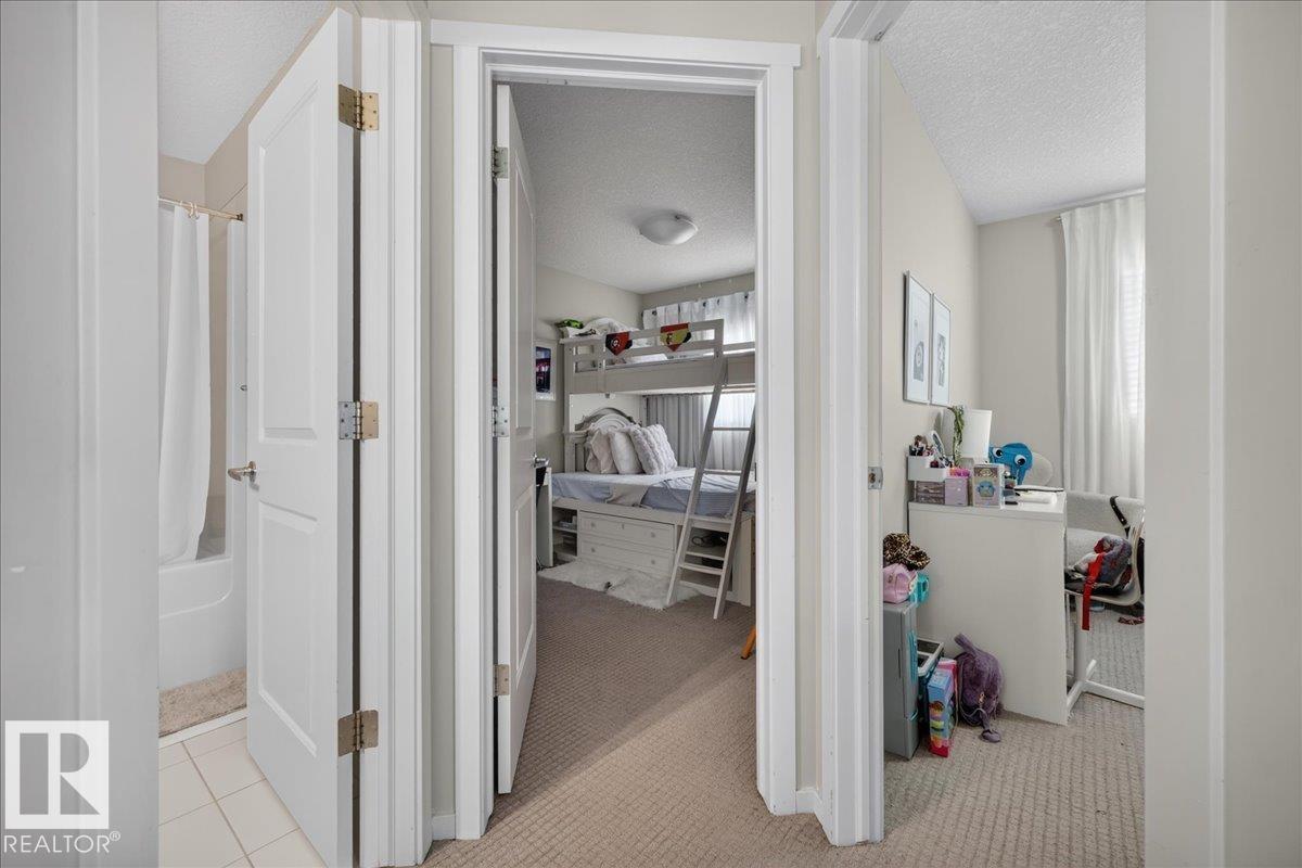 2046 CHALMERS WY SW - Image 25