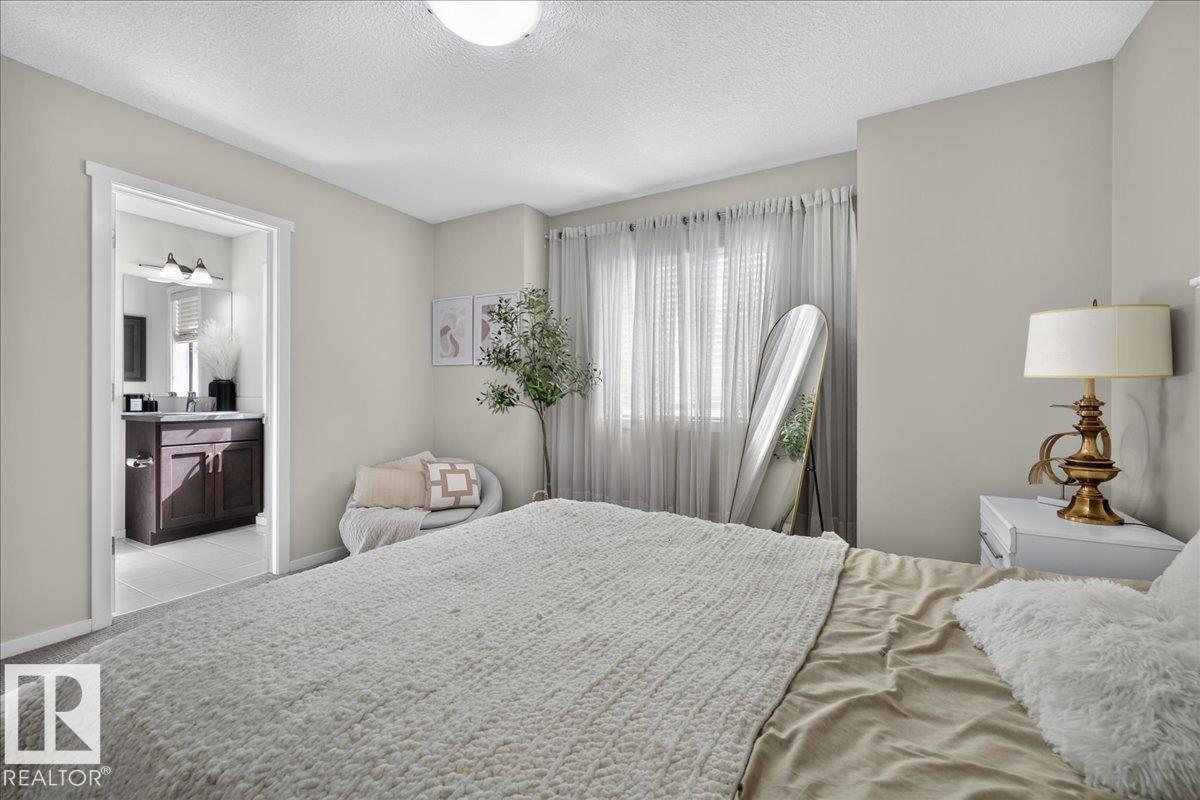 2046 CHALMERS WY SW - Image 31