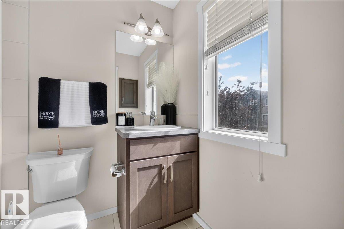 2046 CHALMERS WY SW - 34