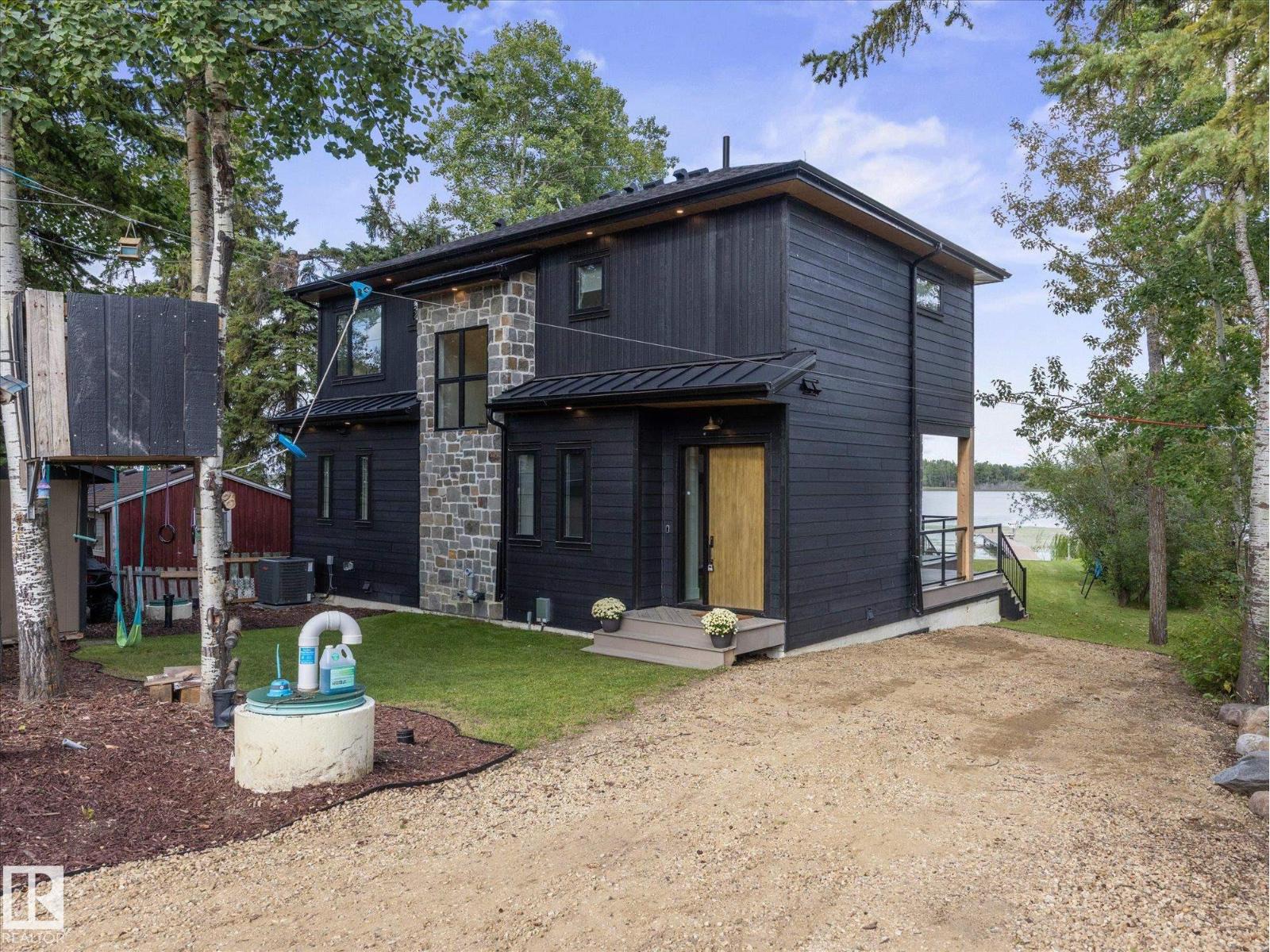 246 Beach AV - 2