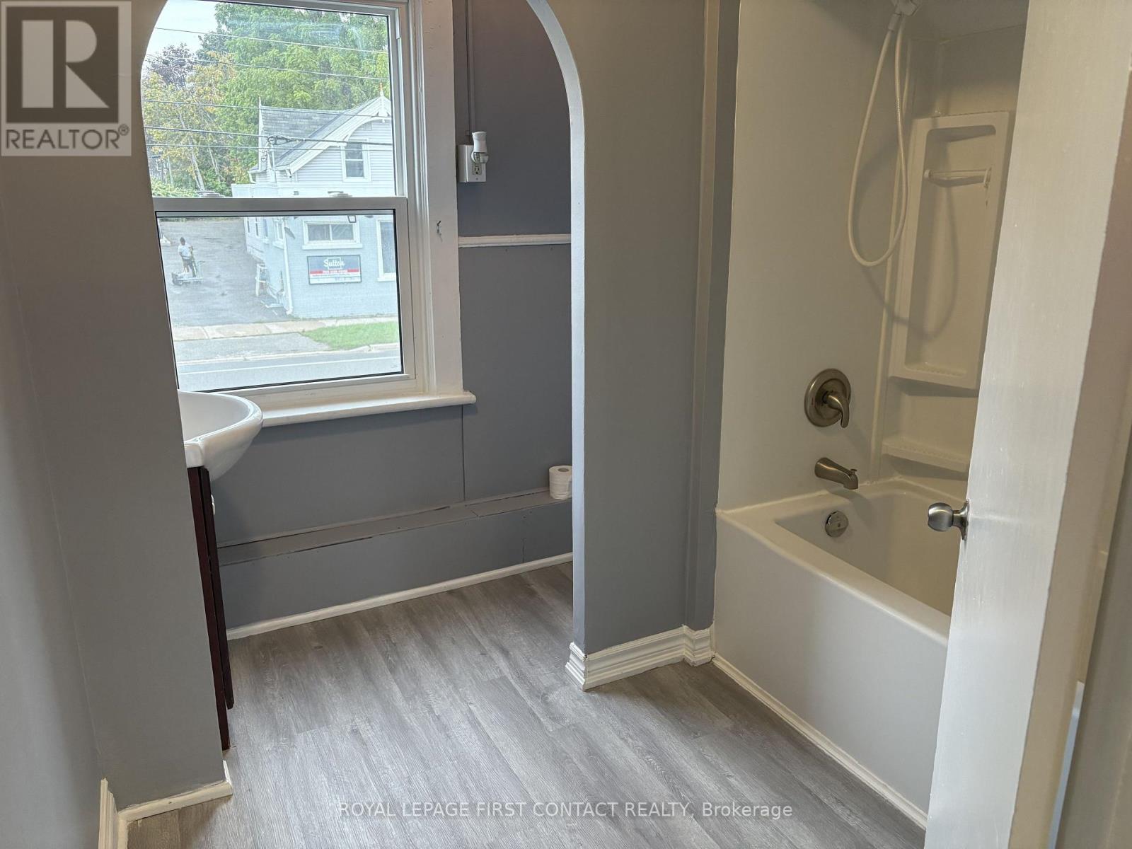 149 MISSISSAGA STREET W, Orillia — photo 6