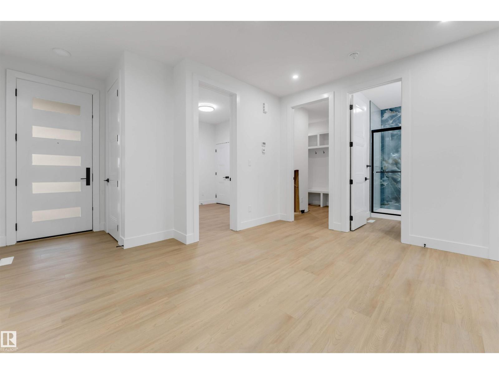 131 24 ST SW - 10