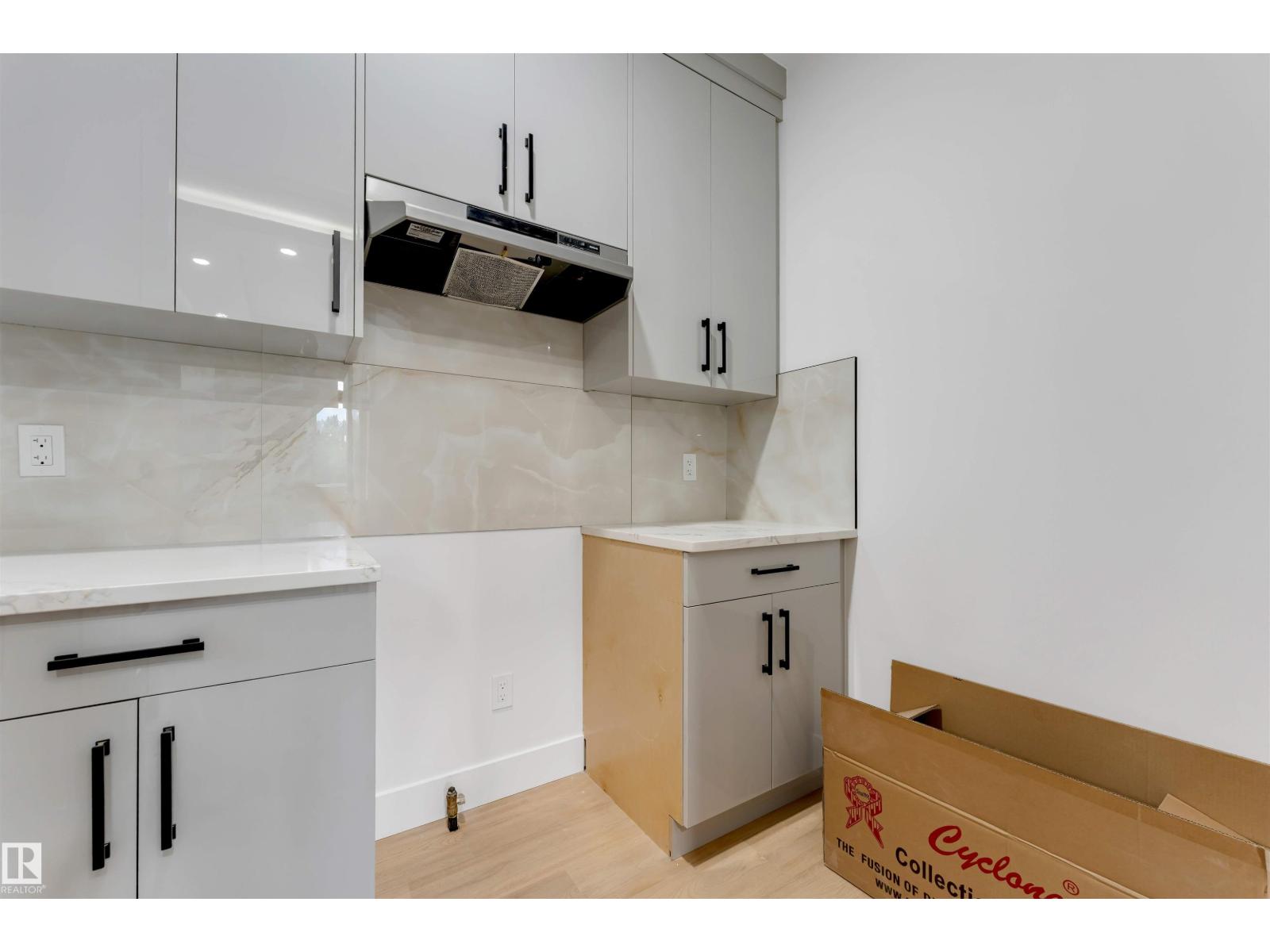 131 24 ST SW - Image 28