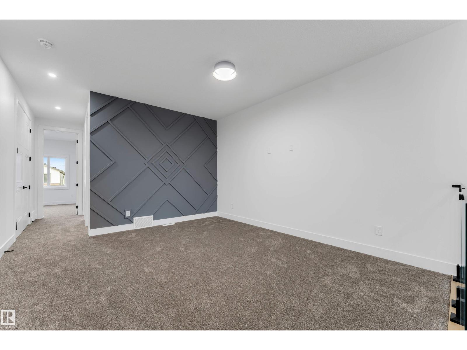131 24 ST SW - Image 39