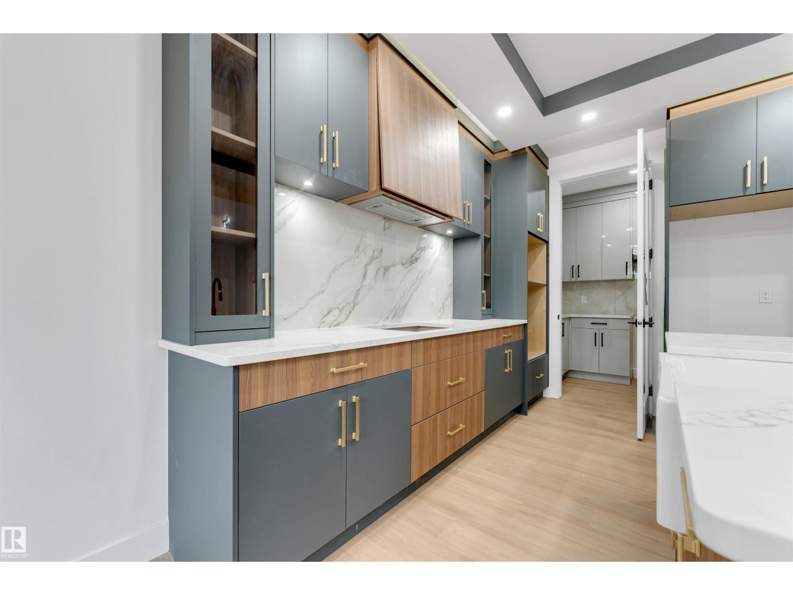 131 24 ST SW - Image 27