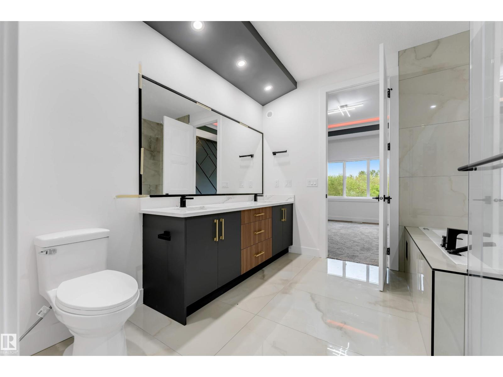 131 24 ST SW - Image 49