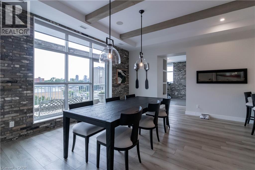 3 FATHER DAVID BAUER Drive Unit# 403, Waterloo — photo 9