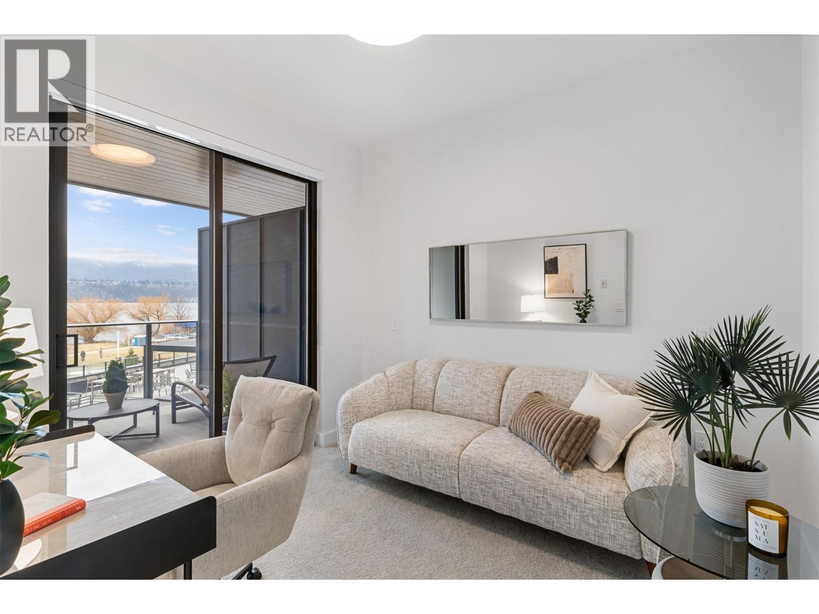 3051 Abbott Street Unit# 211, Kelowna
