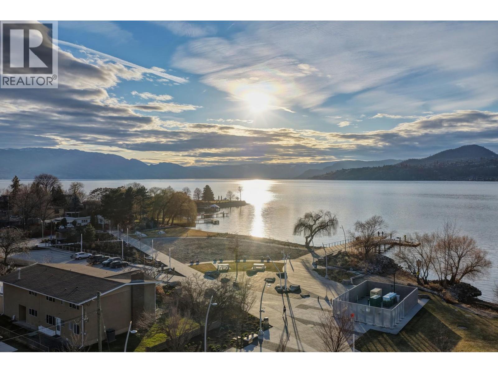 3051 Abbott Street Unit# 211, Kelowna