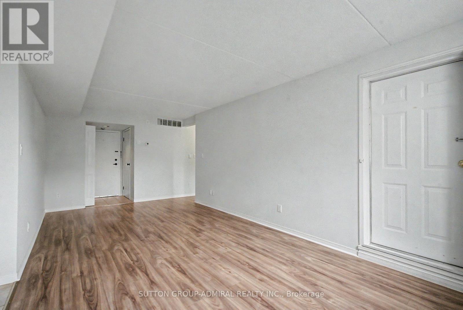 #311 3499 UPPER MIDDLE ROAD - 10