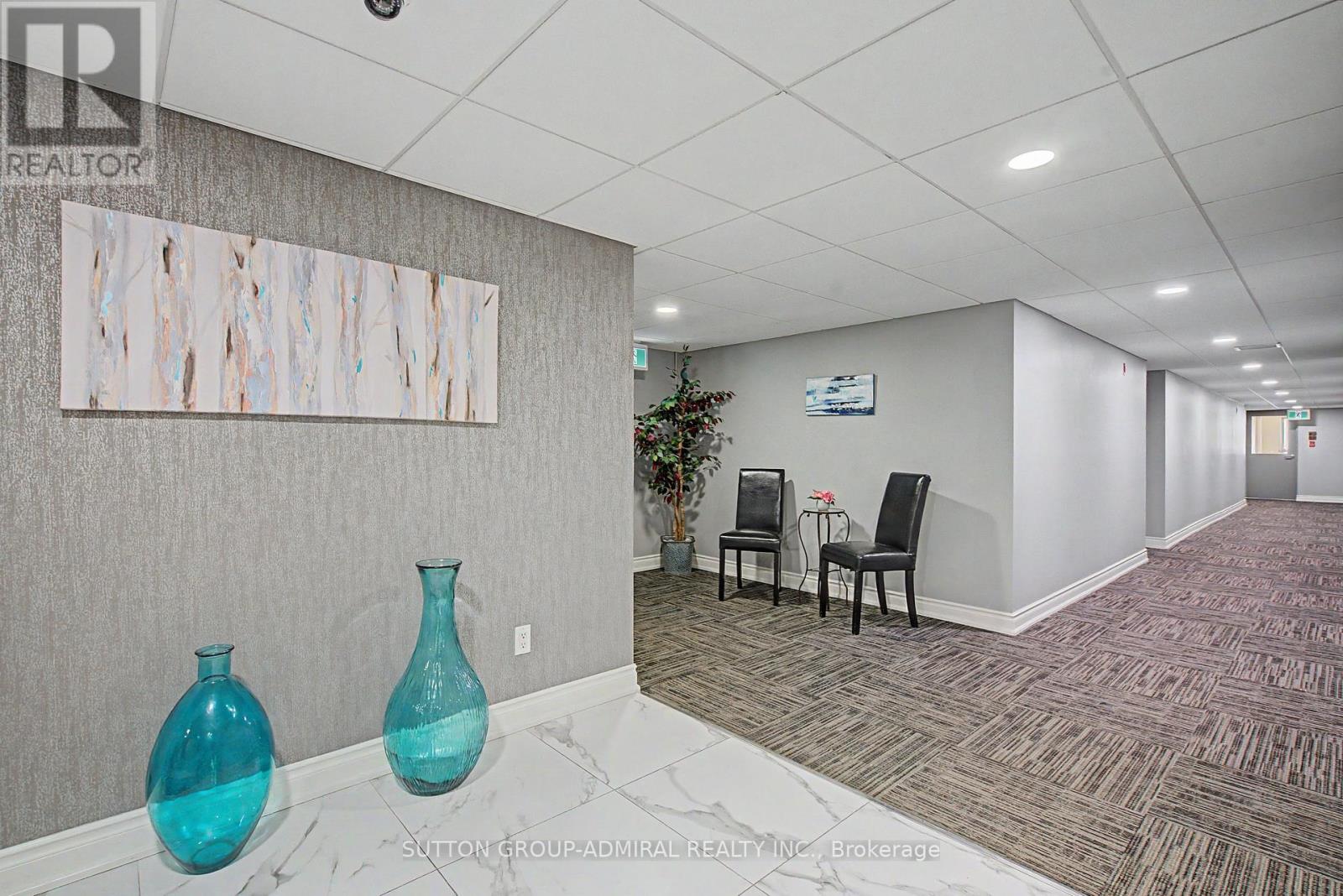 #311 3499 UPPER MIDDLE ROAD - 4