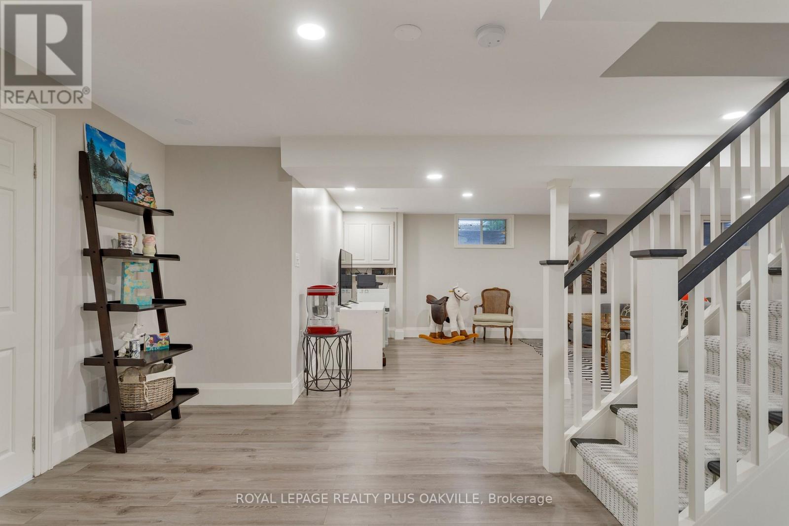 356 SHOREACRES ROAD - Image 43