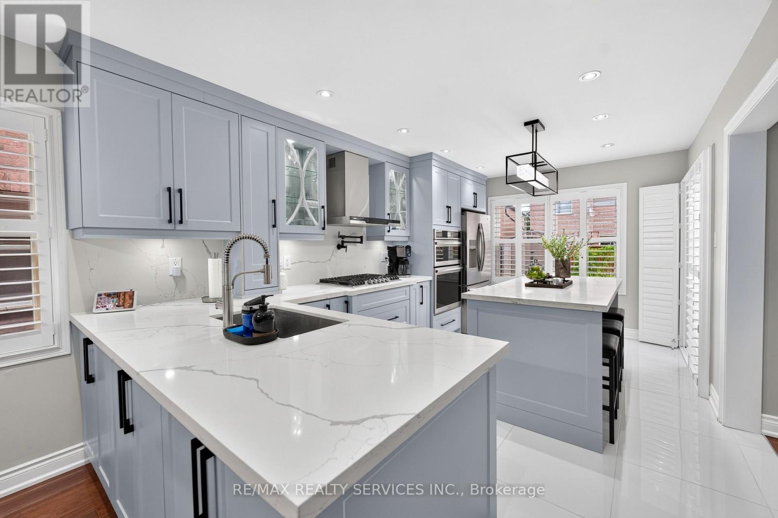 47 TWISTED OAK STREET - 16