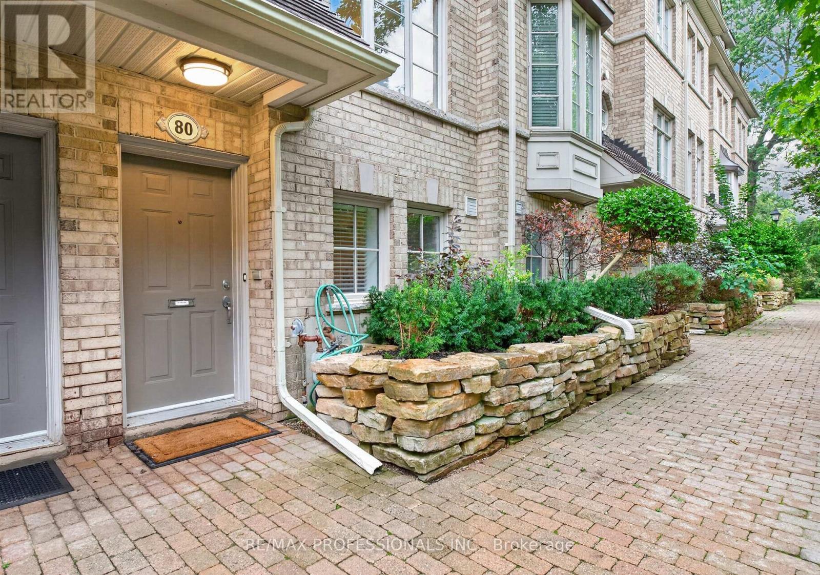 80 FURROW LANE - 2