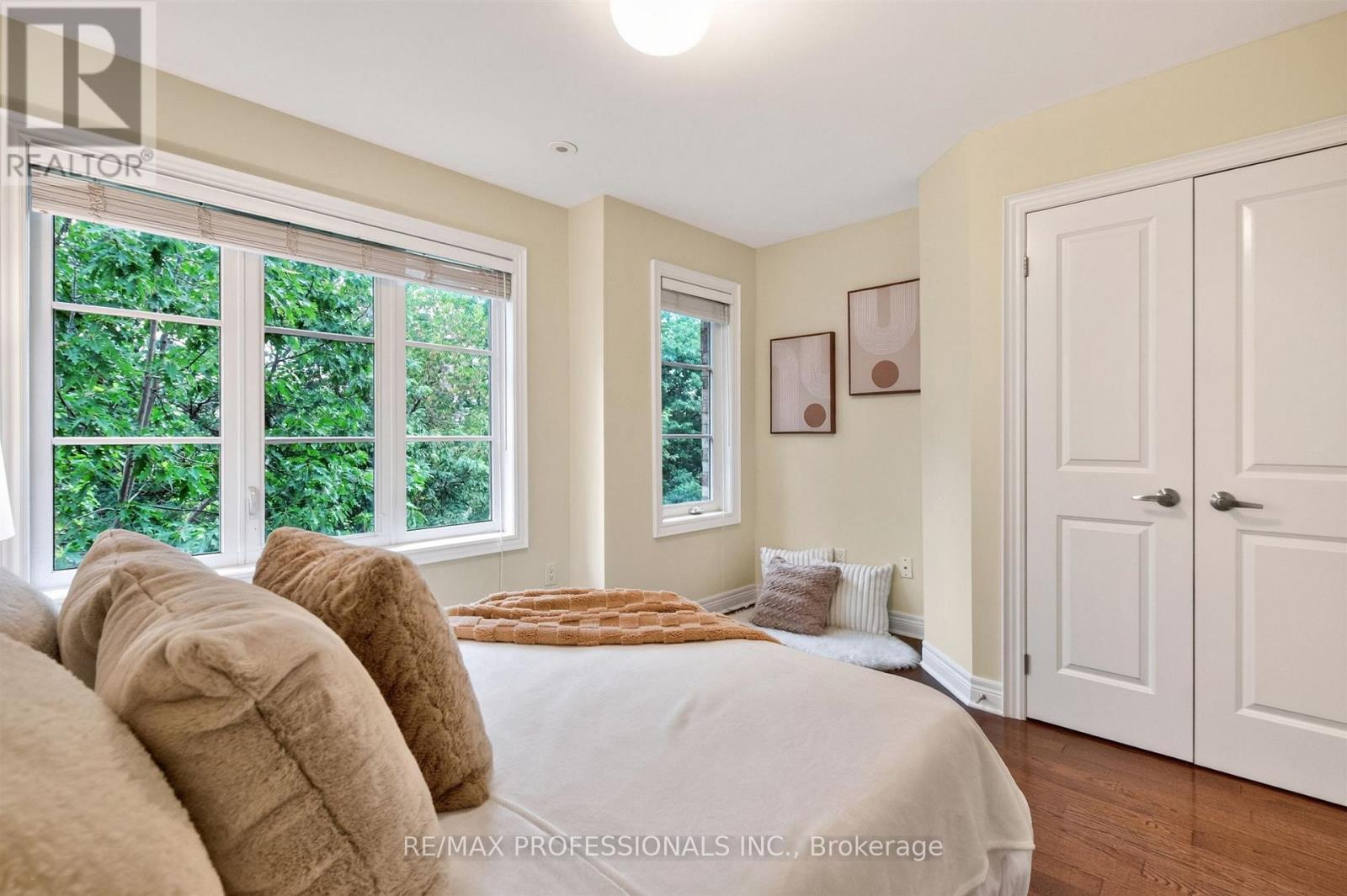 80 FURROW LANE - 27