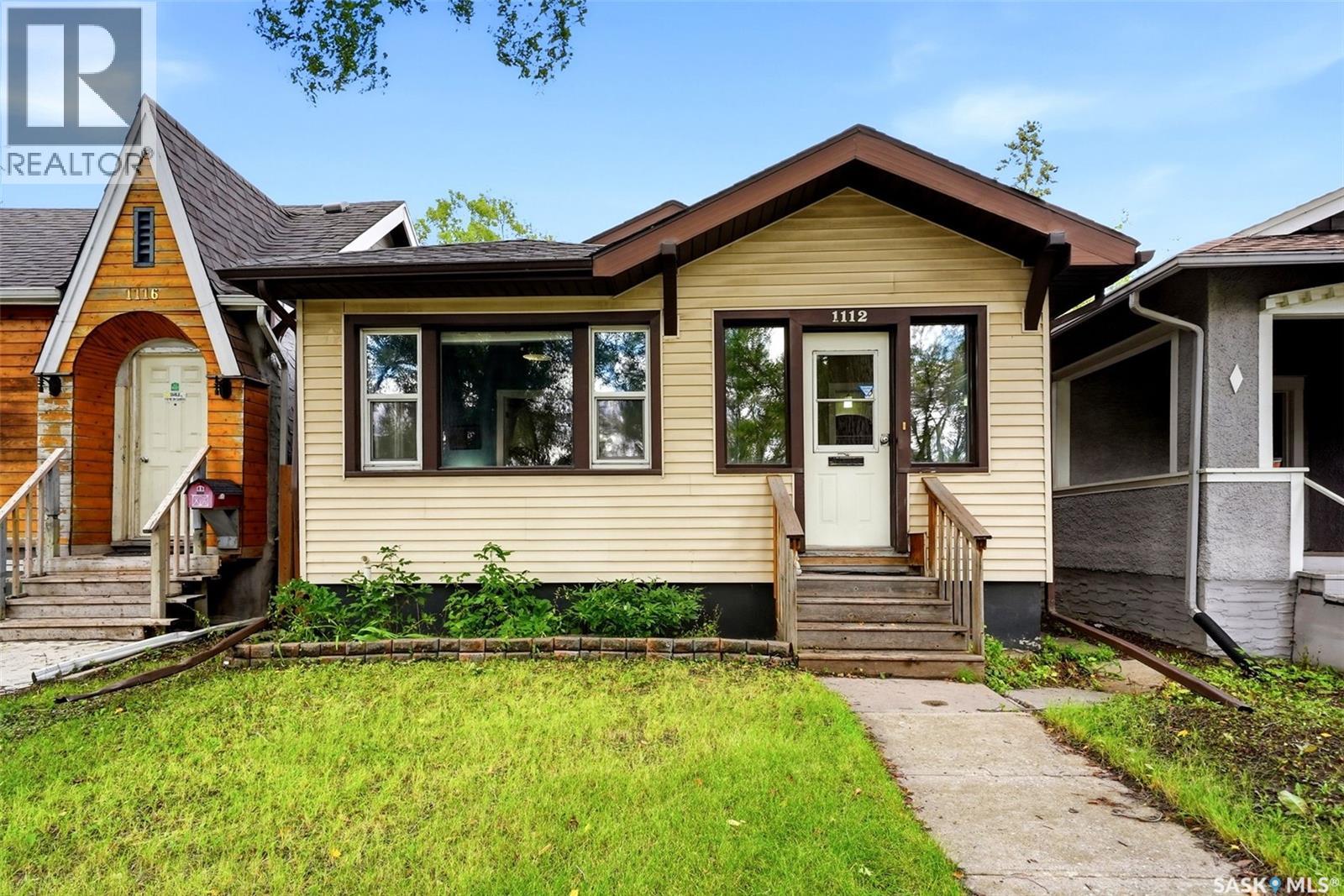 1112 College AVENUE - 30