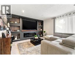 Laundry room - 107 Hall Crescent, Saskatoon, SK S7L7G7 Photo 16