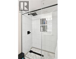 107 Hall Crescent, Saskatoon, SK S7L7G7 Photo 37