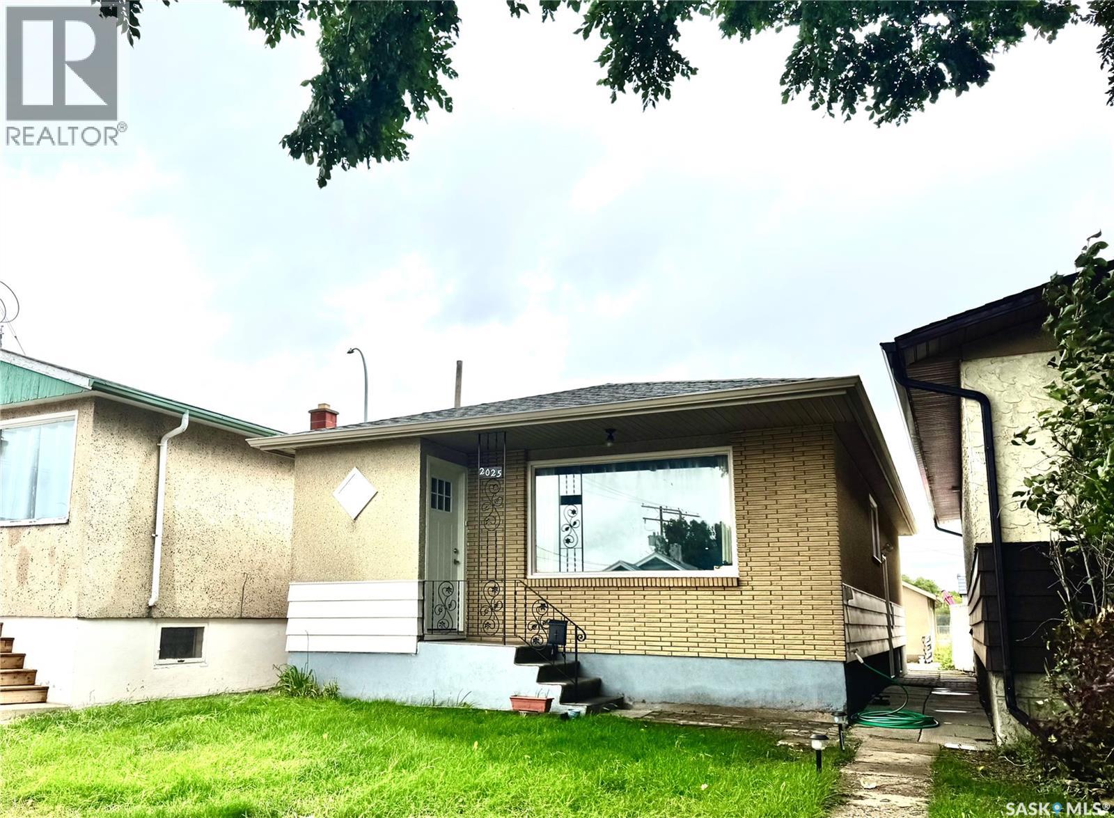 2025 McDonald STREET - 1
