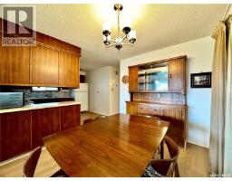 4pc Bathroom - 2025 Mcdonald Street, Regina, SK S4N2Y4 Photo 6