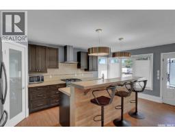 4pc Bathroom - 877 Elgin Avenue, Moose Jaw, SK S6H4G6 Photo 13