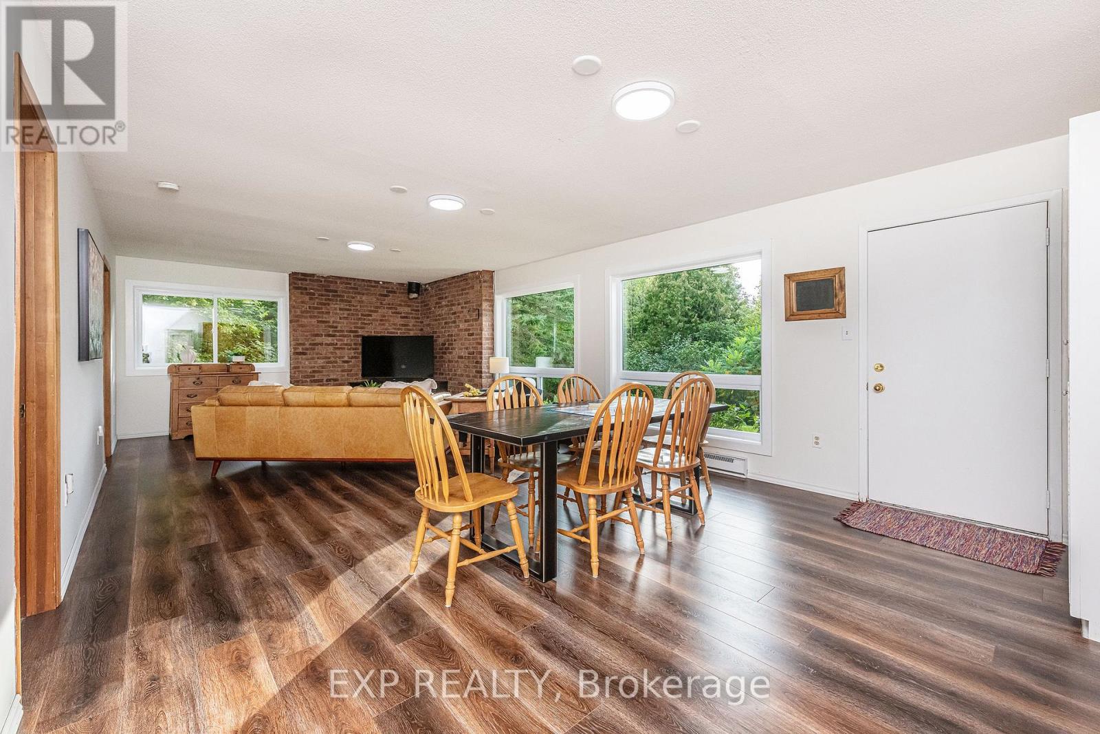 637166 PRINCE OF WALES ROAD - 26
