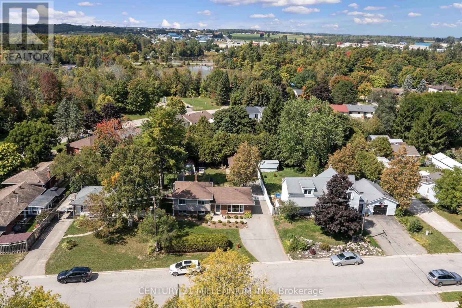 27 DUNDAS STREET W - Image 38