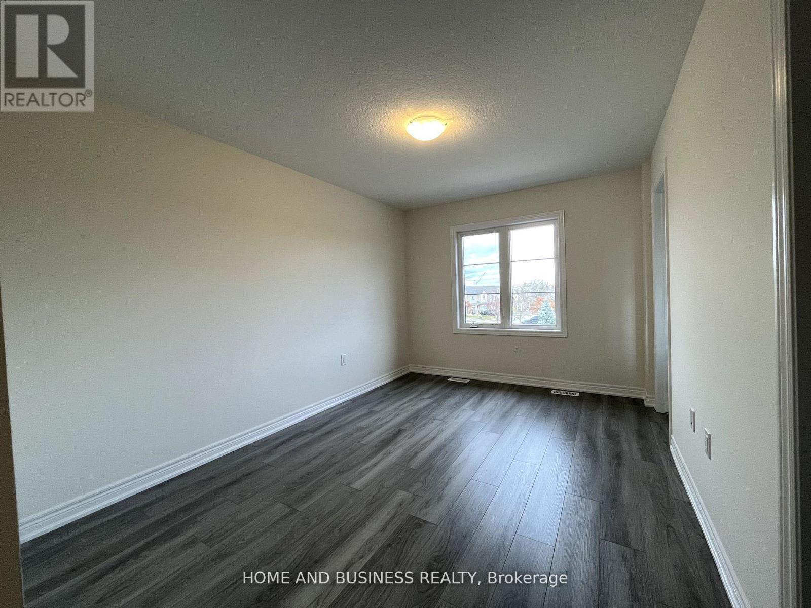 #17 30 MIA DRIVE - 12