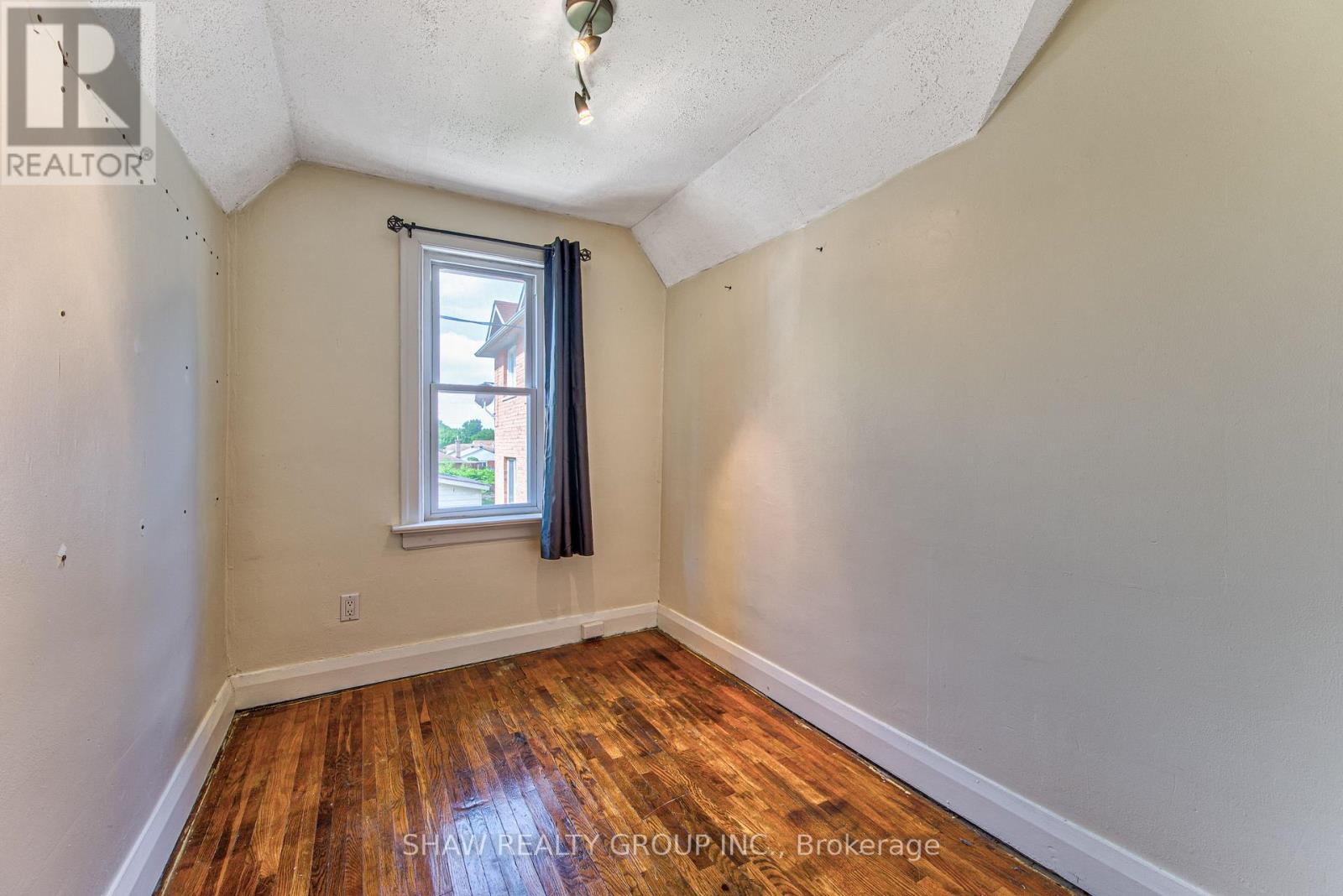 84 FRANKLIN STREET S - Image 21