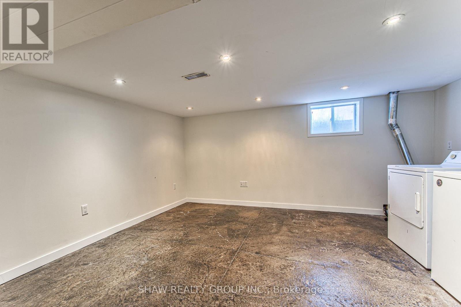 84 FRANKLIN STREET S - Image 32