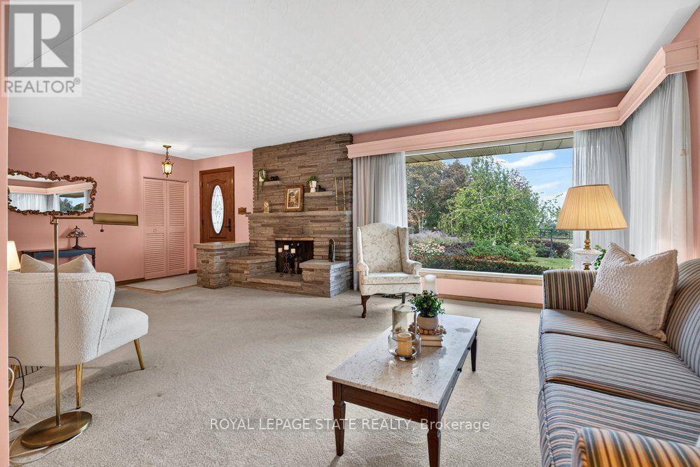 558 MOUNTAIN BROW BOULEVARD - 13
